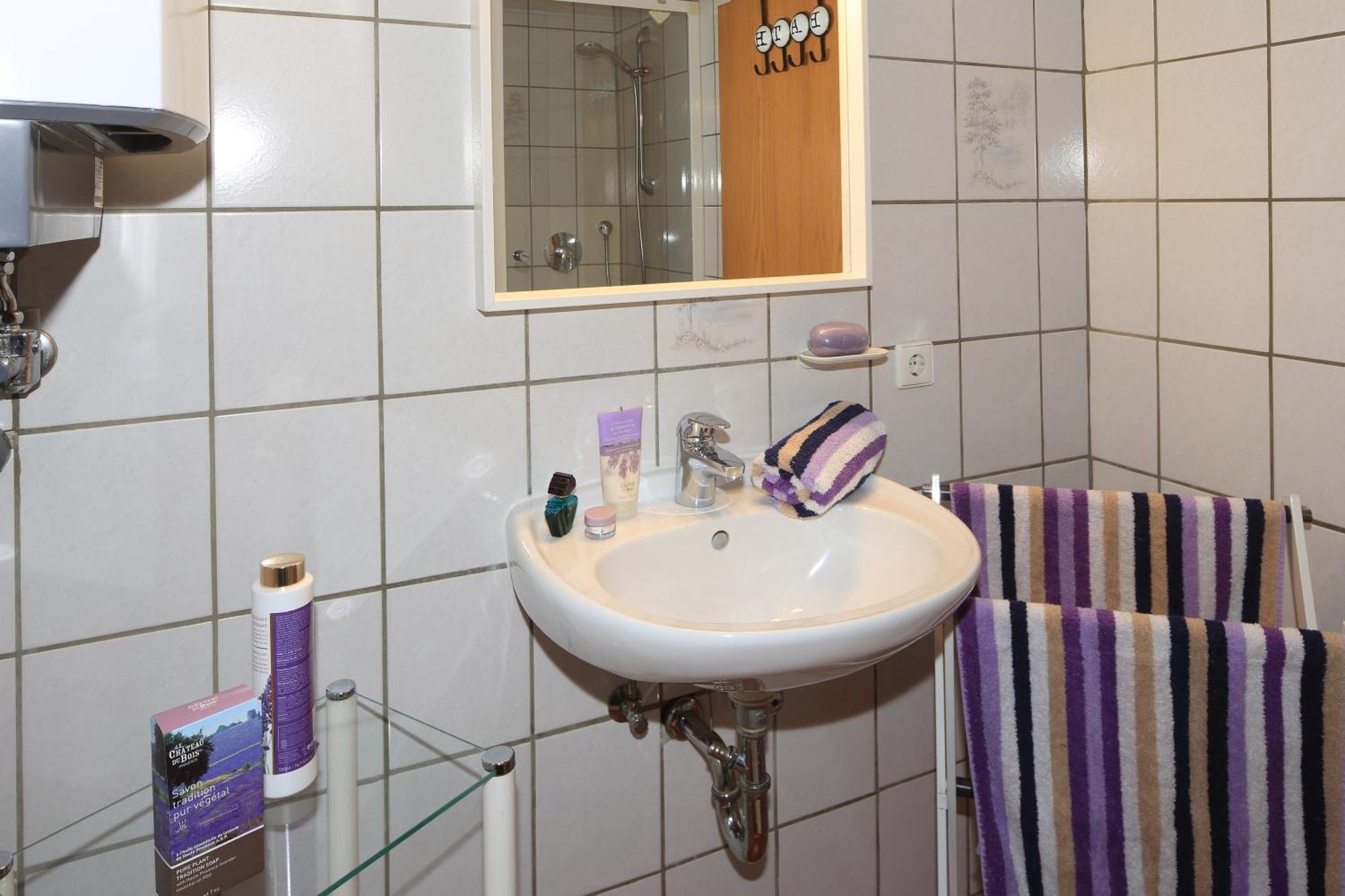 Haus Am Sonnenhuegel Leilighet Bad Urach Eksteriør bilde