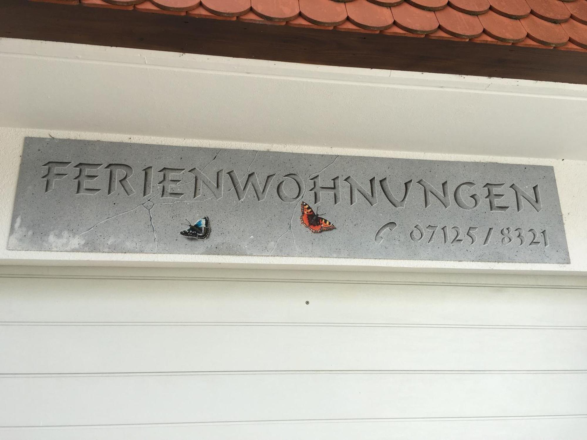 Haus Am Sonnenhuegel Leilighet Bad Urach Eksteriør bilde